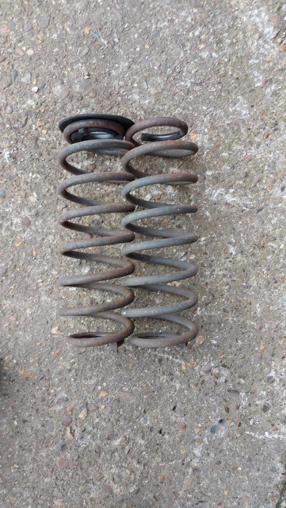 Set achterste spiraal veren PT Cruiser 2003, Ophalen of Verzenden