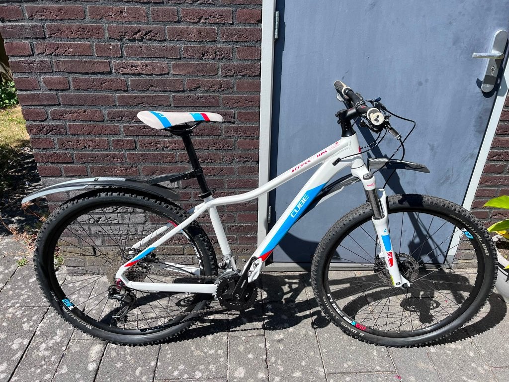 cube access ws pro, Minder dan 45 cm, Ophalen, Gebruikt, Overige merken