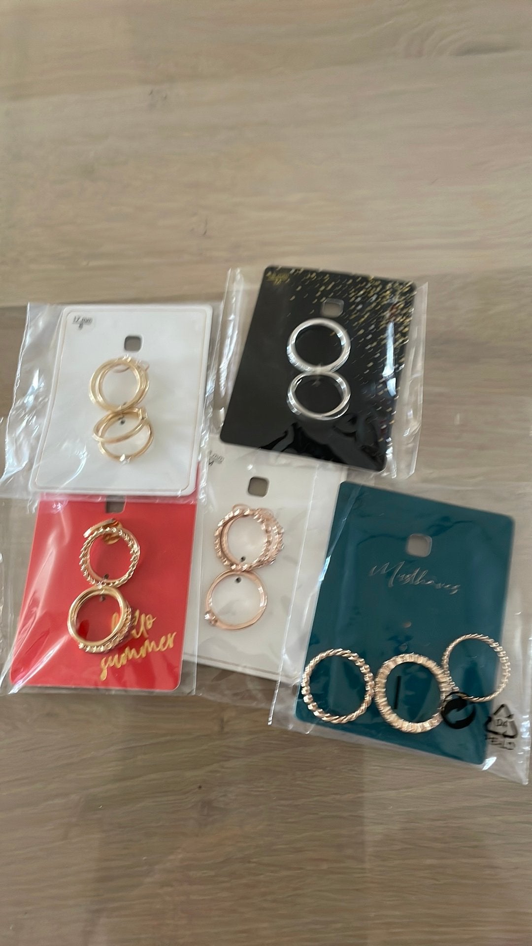 Leuke ringen 14 x goudkleur 2 x zilverkleur, Sieraden, Tassen en Uiterlijk, Ophalen, IJzer of Staal, Nieuw, 17 tot 18