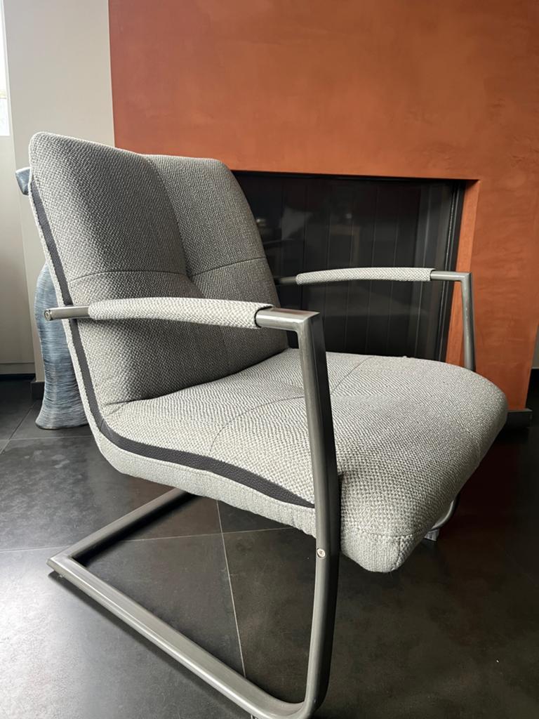 Moderne grijs groene stoel met metalen frame, Ophalen, Zo goed als nieuw, Metaal, Eén