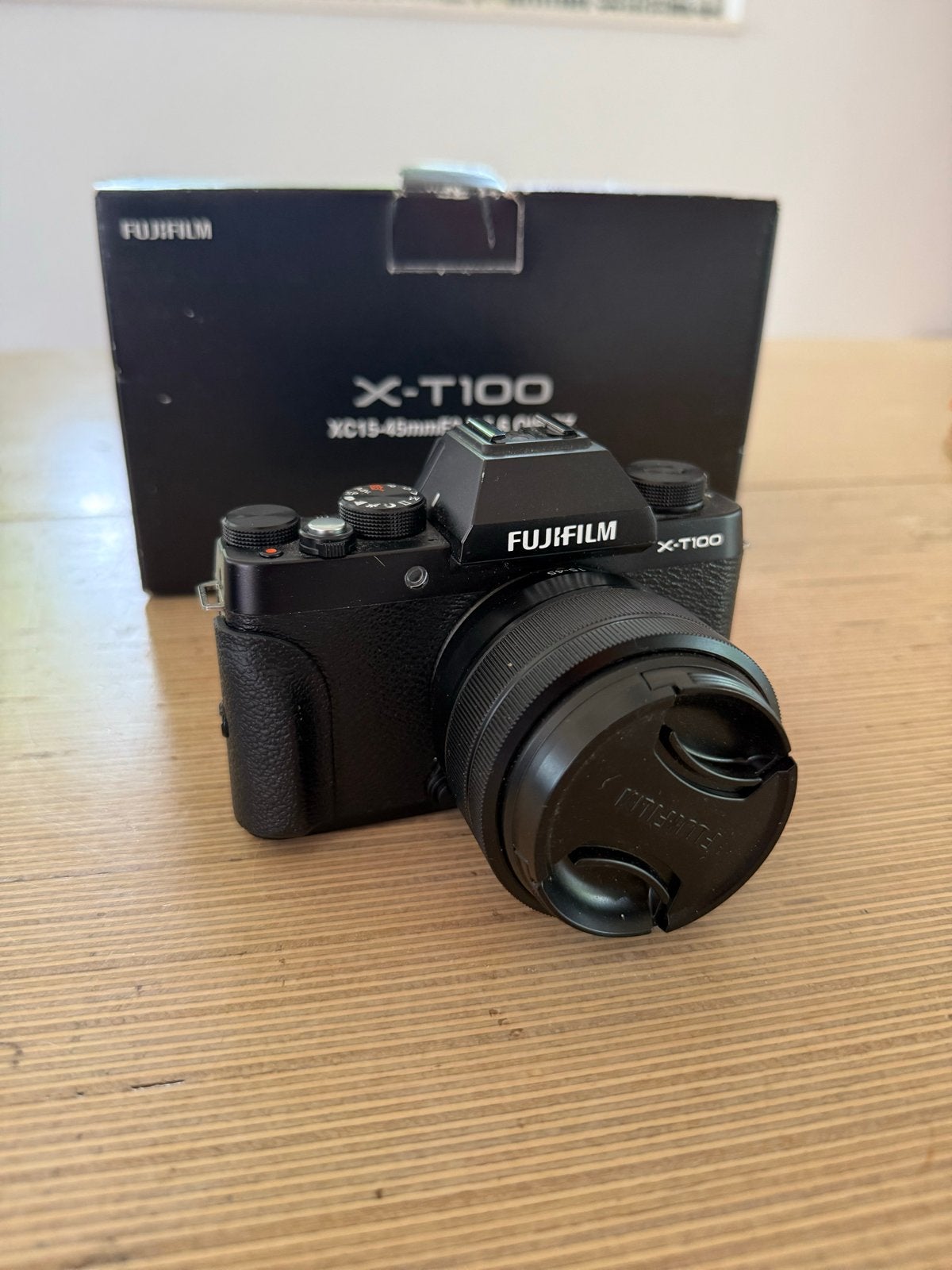 Fujifilm X-T100 met Voigtländer Macro Apochromat 35mm F2, Fujifilm, Micro Four Thirds, Ophalen of Verzenden, Standaardlens