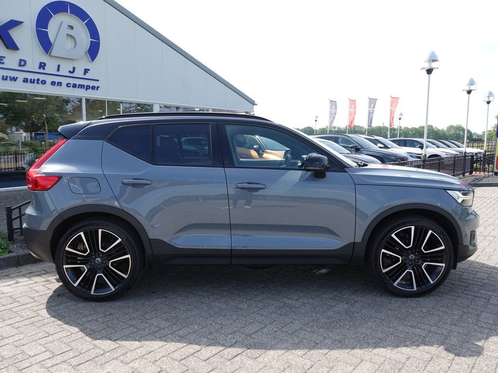 Volvo XC40 1.5 T3 164PK R-Design !FULL OPTION! | LEER | 21", Gebruikt, Euro 6, Bedrijf, 165 pk
