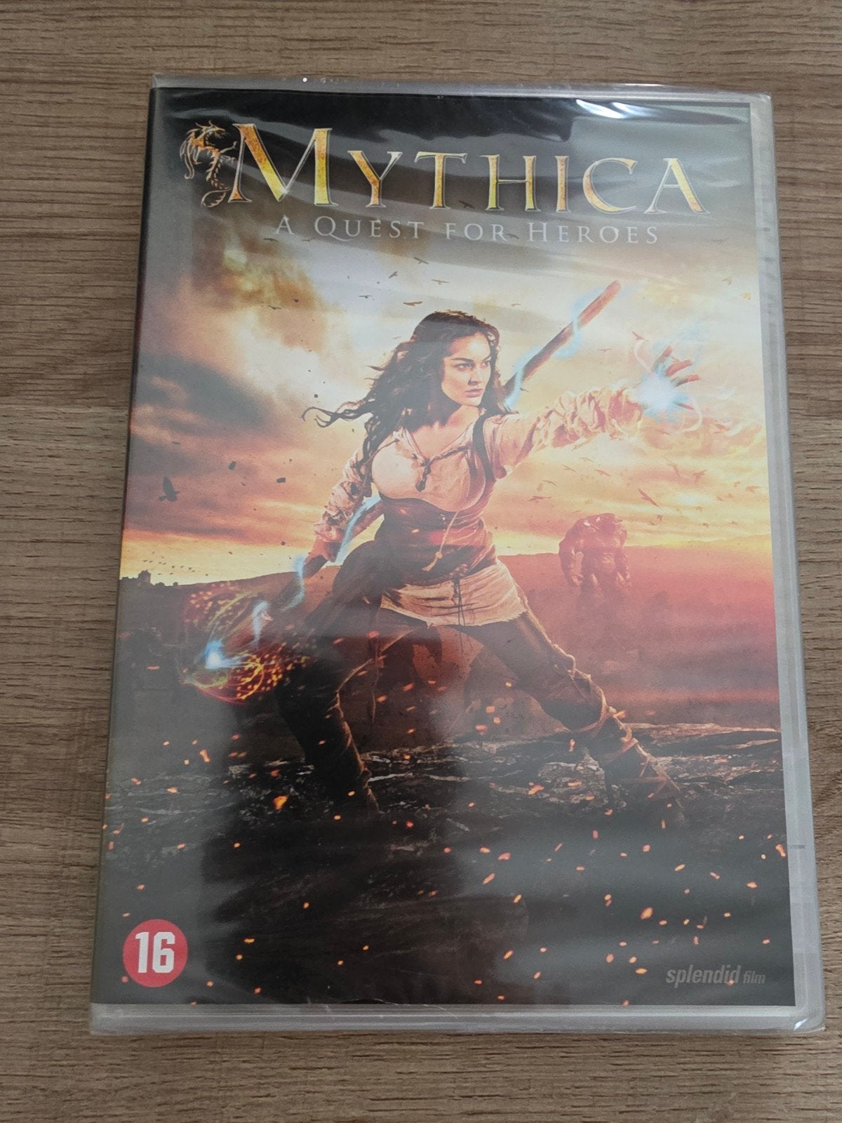 mythica a quest for heroes , nieuw in seal, Alle leeftijden, Ophalen of Verzenden, Nieuw in verpakking