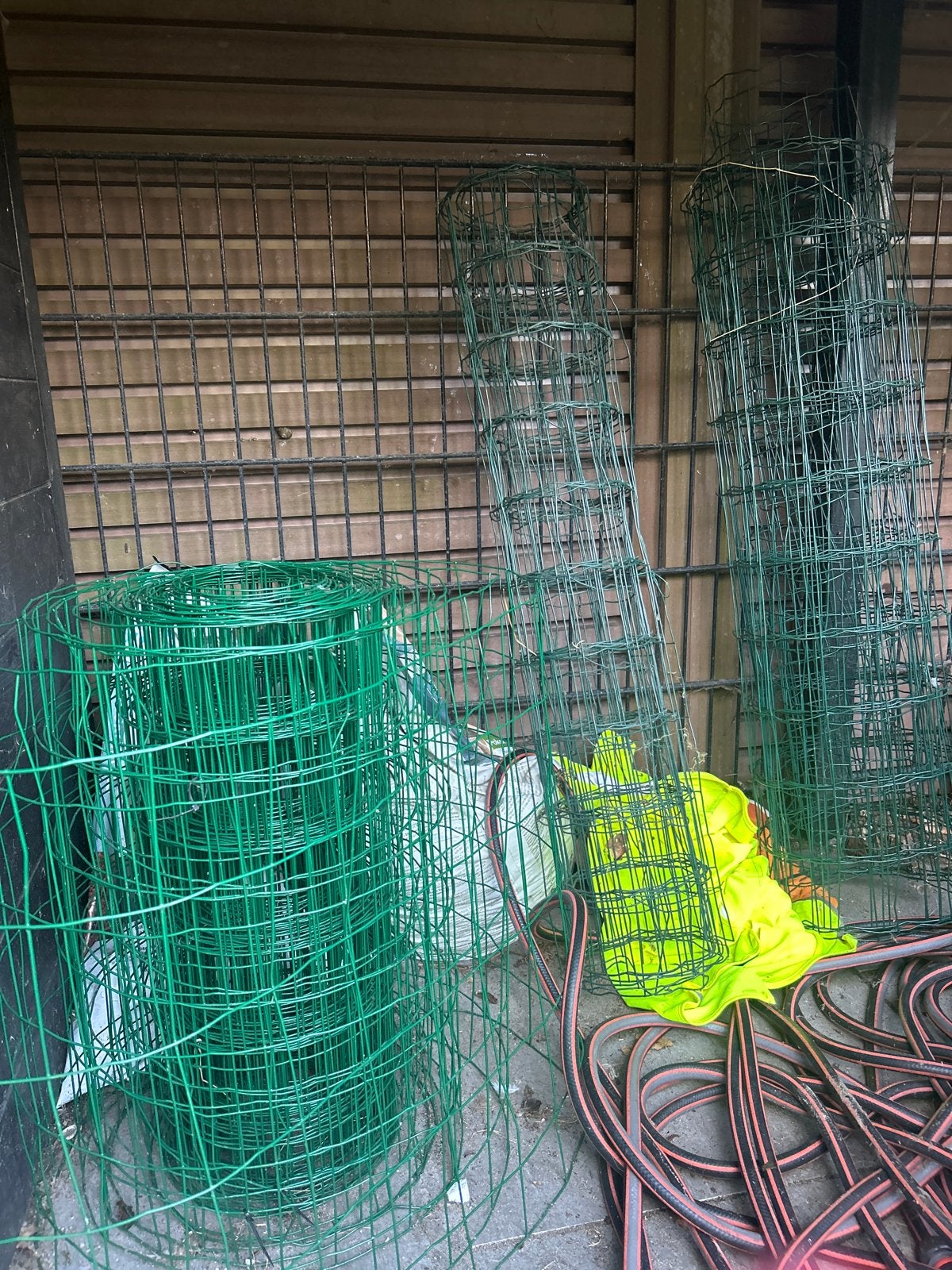 3 rollen groen gaas hekwerk voor tuin of balkon, Ophalen, Gebruikt, IJzer, Gaashekwerk