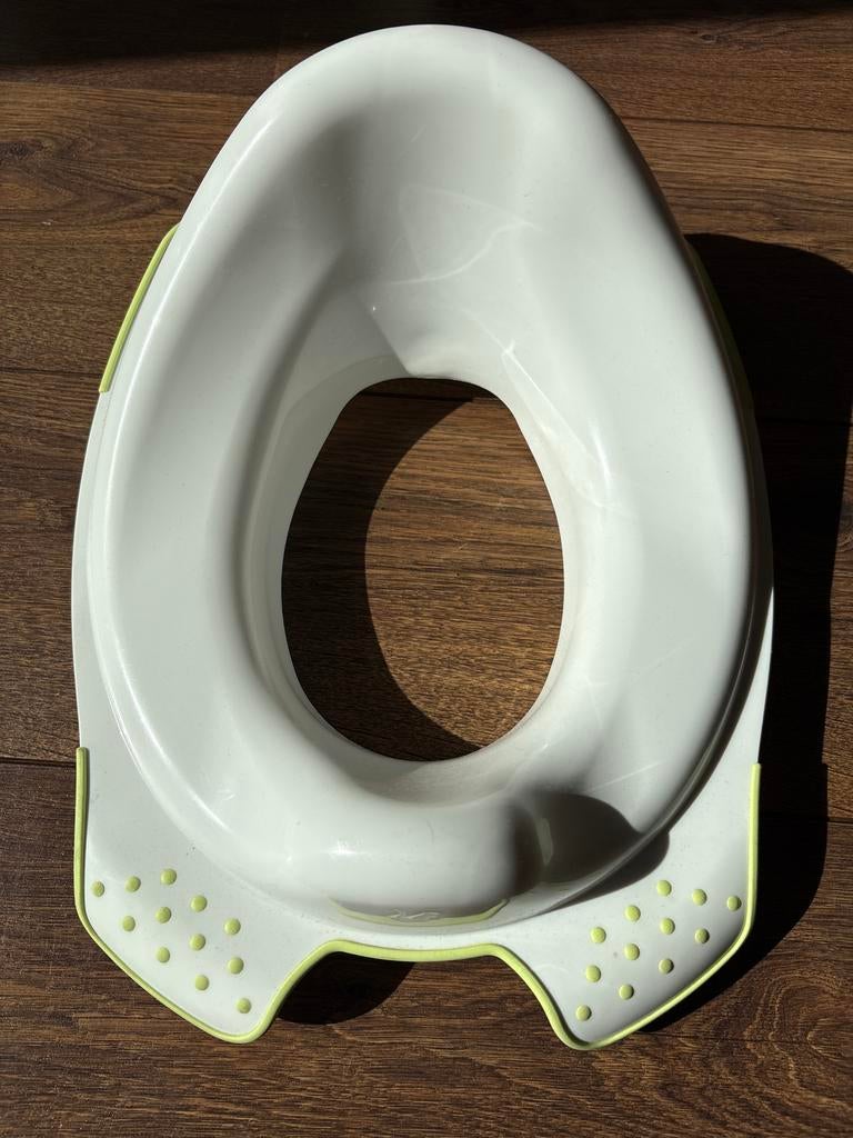 Kinder wc-bril verkleiner - wit/groen, Kinderen en Baby's, Badjes en Verzorging, Zo goed als nieuw, Ophalen of Verzenden