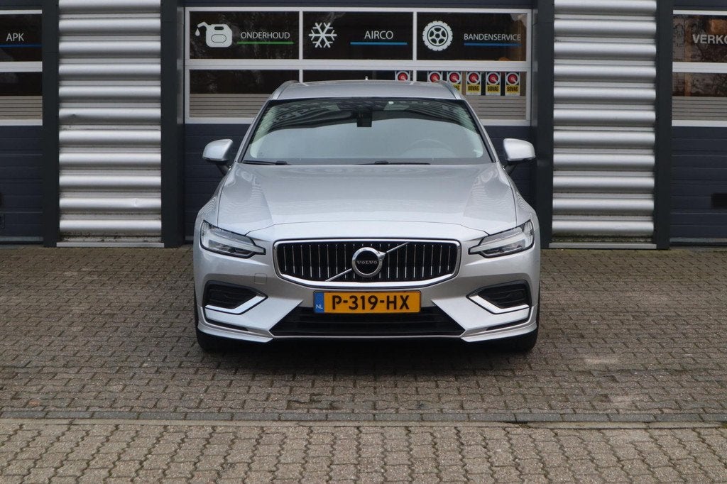 Volvo V60 2.0 B4 Core Hybride Automaat, Euro 6, 4 cilinders, 1969 cc, 1634 kg