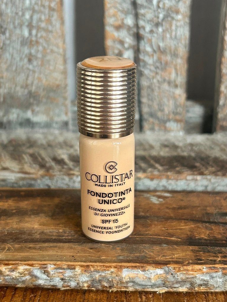 Collistar Mini Unico Youth Essence Foundation 2N, Gehele gezicht, Beige, Ophalen of Verzenden, Zo goed als nieuw