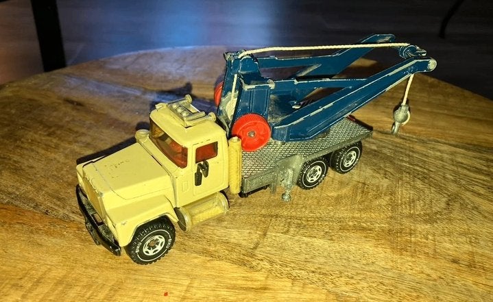 Siku Mack Wrecker Crane Truck Model #2917, Ophalen of Verzenden, Gebruikt, Bus of Vrachtwagen, SIKU