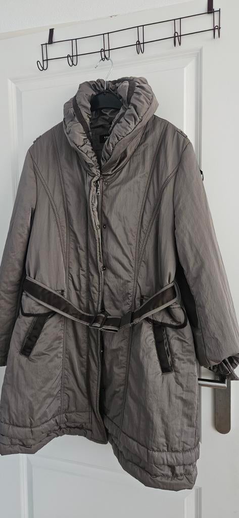 Stijlvolle Taifun winterjas met ceintuur - Maat M, Kleding | Dames, Jassen | Winter, Maat 38/40 (M), Ophalen of Verzenden, Zo goed als nieuw