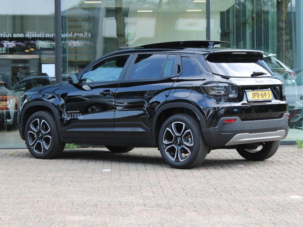 Jeep Avenger Summit 54 kWh | Navi / Panoramadak / Camera, Auto's, Jeep, 12 maanden, Gebruikt, 334 min, 156 pk