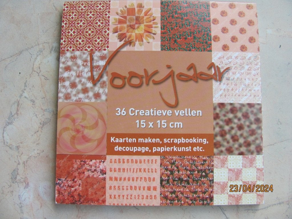 NIEUW papier PAPIERBLOK 12 designs VOORJAAR paperpad ORANJE, Ophalen of Verzenden, Nieuw, Papier of Karton, Knutselmateriaal