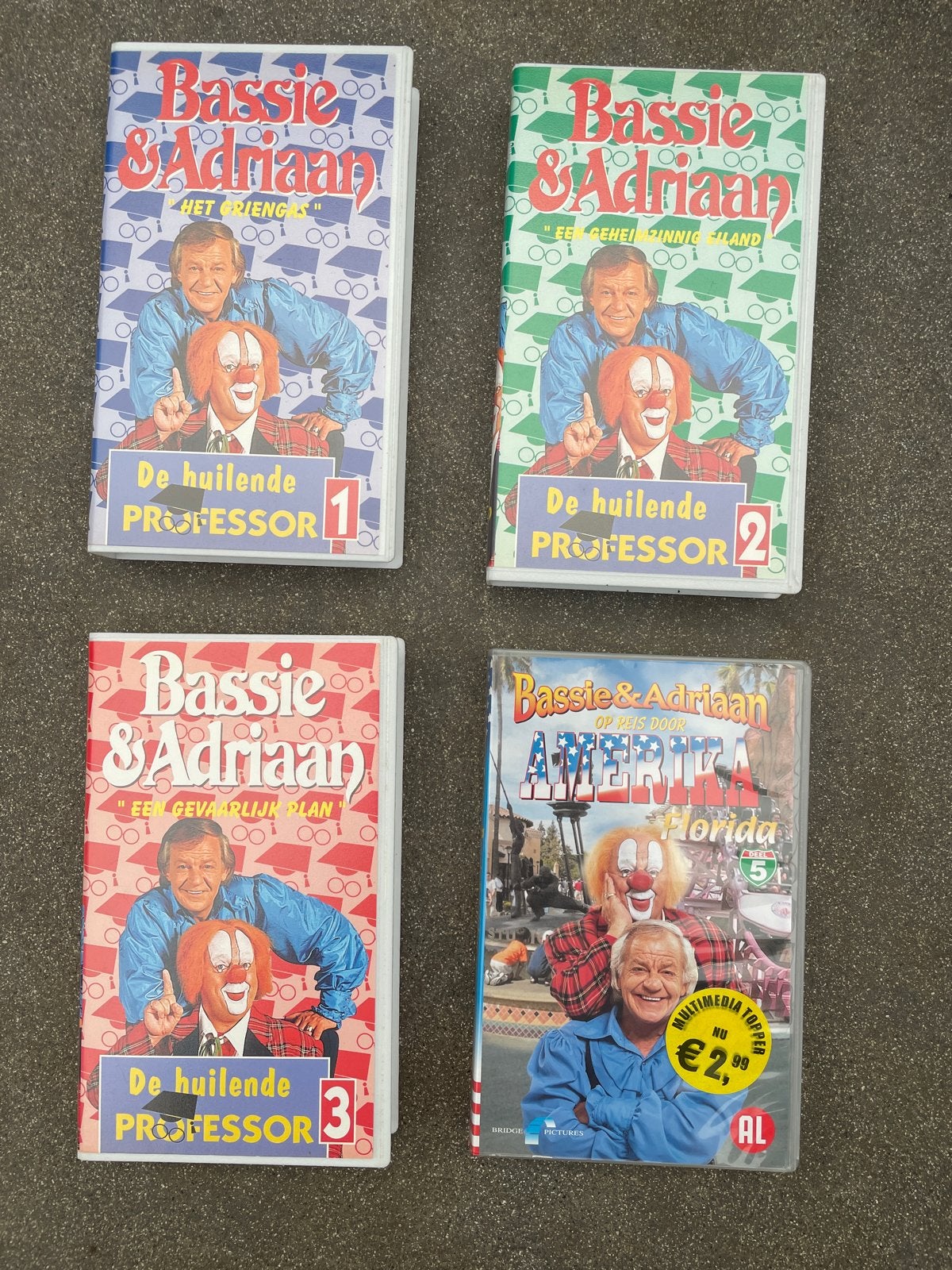 Bassie en Adriaan VHS videobanden - De Huilende Professor, Gebruikt, Alle leeftijden, Kinderfilm, VHS