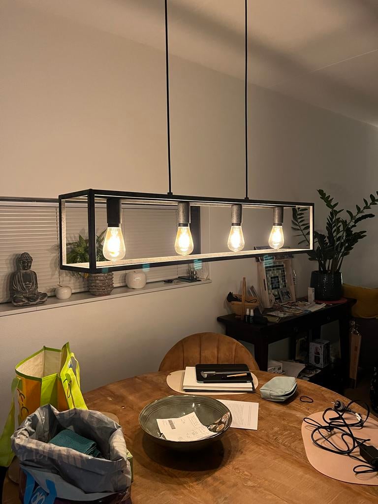 Eettafel lamp, industriële look. (Zonder de peertjes!!), Huis en Inrichting, Lampen | Hanglampen, Ophalen, Zo goed als nieuw, Metaal