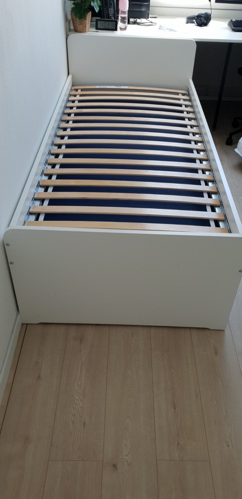 Ikea Slakt bed wit 200x90 cm met 2 opruimlades en logeerbed, Ophalen, 90 cm, Eenpersoons, Wit