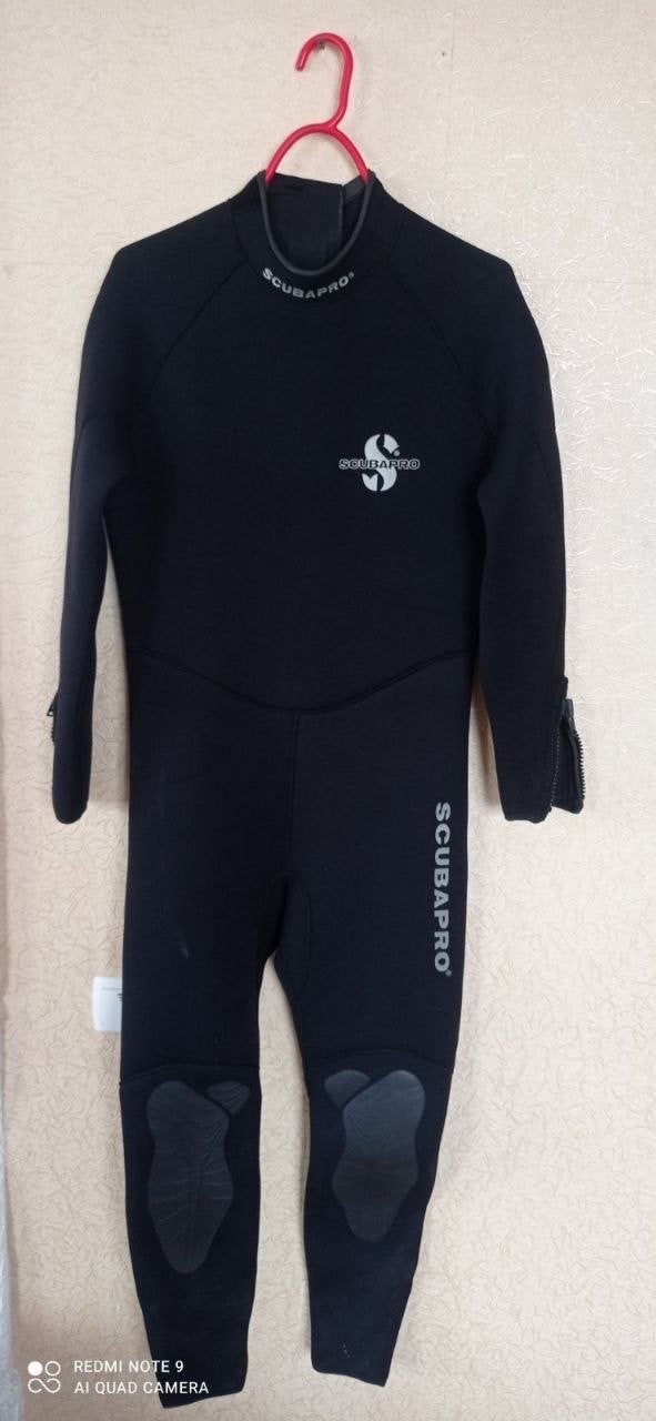 Scubapro Wetsuit 5mm XL/54 - Ideaal voor duiken/watersport, Watersport en Boten, Watersportkleding, Ophalen, Gebruikt, Dame of Heer