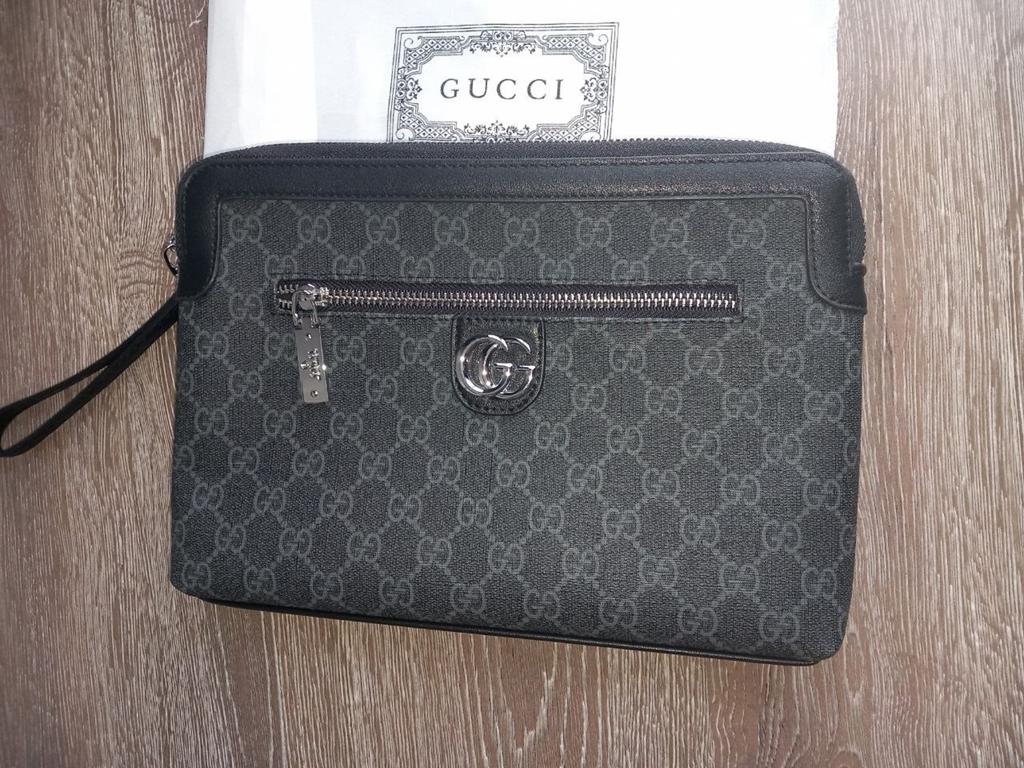 Gucci heren handtas, Kleding | Heren, Overige Herenkleding, Ophalen of Verzenden, Nieuw, Gucci