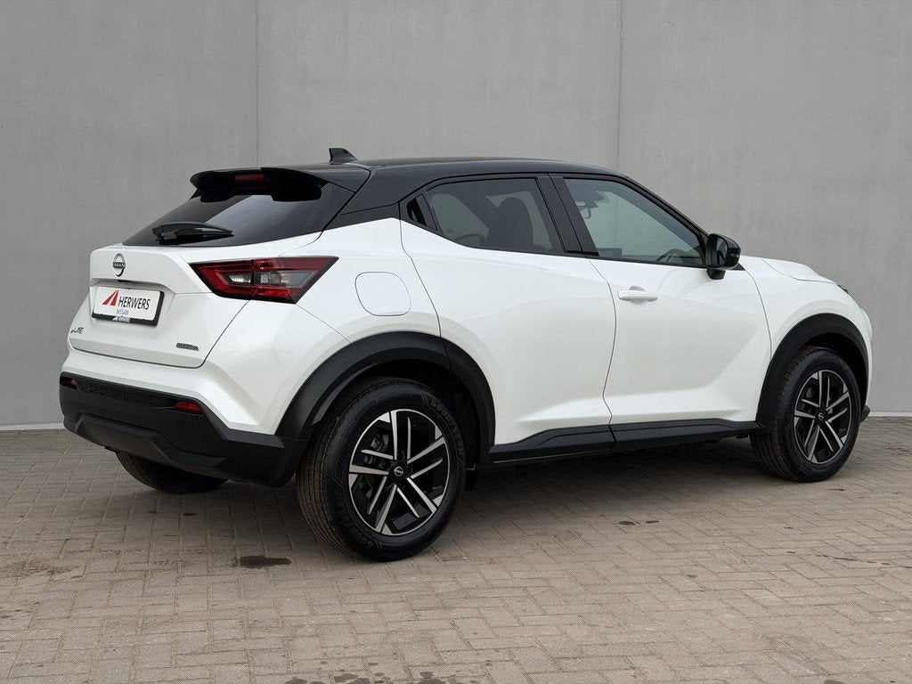 Nissan Juke 1.6 Hybrid N-Connecta / Fabrieksgarantie tot 07-, Auto's, Nissan, Stof, Gebruikt, Wit, Bedrijf