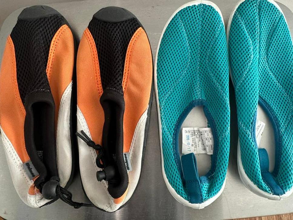 2 paar zgan waterschoenen (33 en 34/35), Kinderen en Baby's, Kinderkleding | Schoenen en Sokken, Ophalen, Zo goed als nieuw, Jongen of Meisje