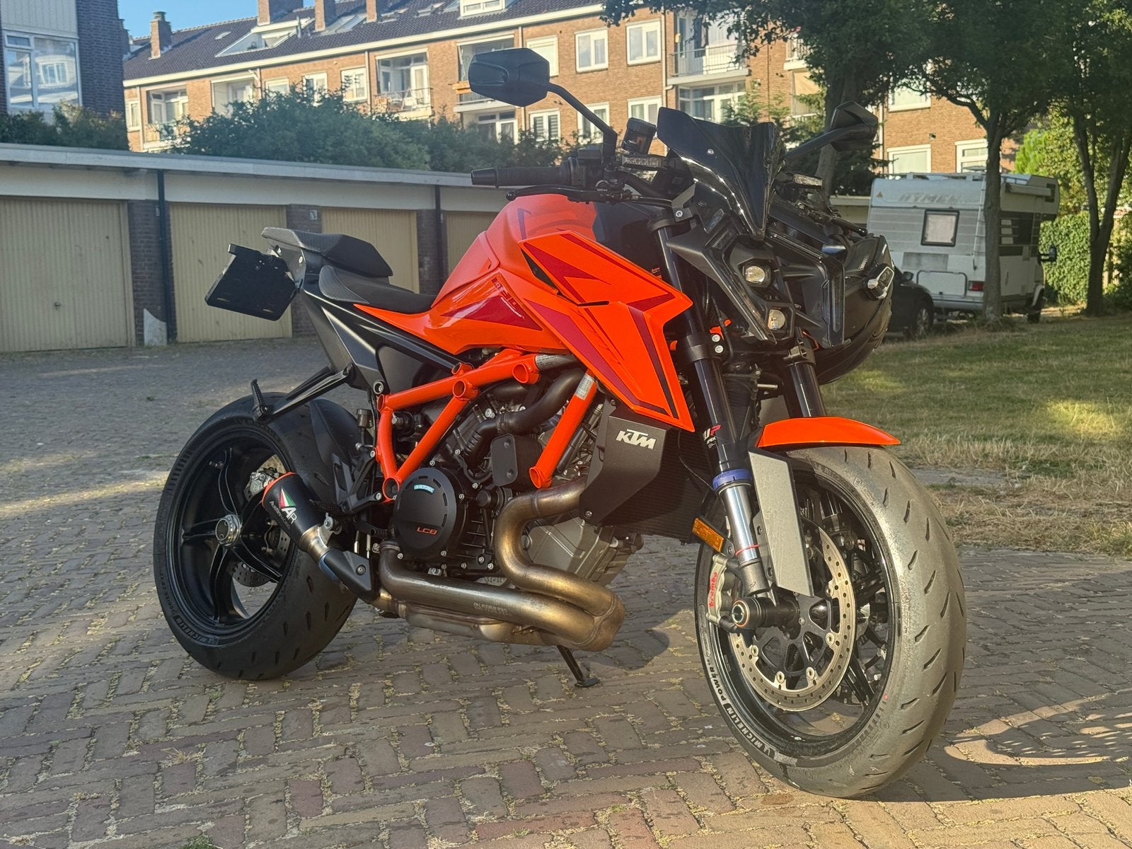 KTM SUPER DUKE 1390 EVO R + TECHPACK + UITLAAT + ALARM KL 2, Motoren, Motoren | KTM, 2 cilinders, Traction Control, Motorrijbewijs A