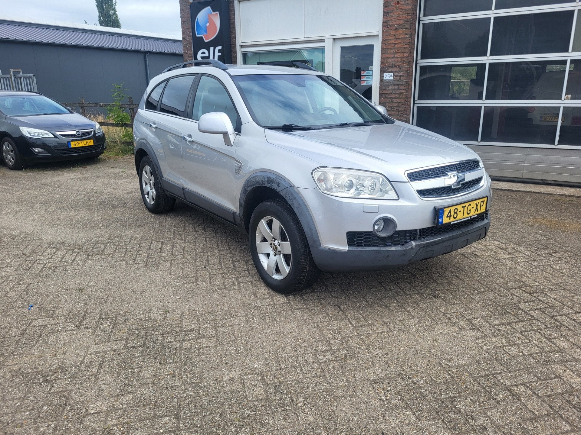 Chevrolet Captiva 2.4i Class 7 PERSOONS UITVOERING, 136 pk, 4 cilinders, 7 stoelen, Parkeersensor