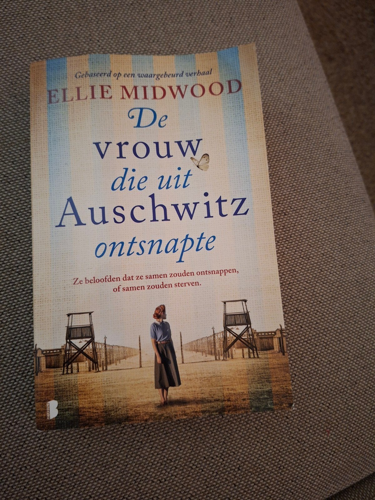 De vrouw die uit Auschwitz ontsnapte - Ellie Midwood, Ophalen of Verzenden, Algemeen, Ellie Midwood, Tweede Wereldoorlog