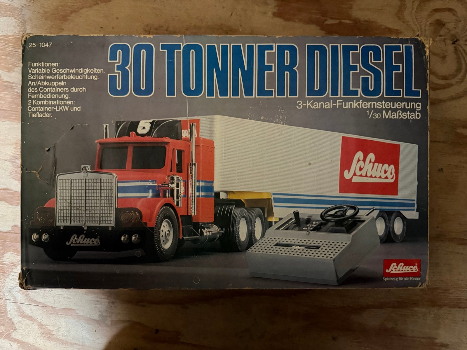 Schuco 30 Tonner Diesel Afstand Bestuurbare Vrachtwagen, Overige merken, Gebruikt, Groter dan 1:32, Ophalen of Verzenden