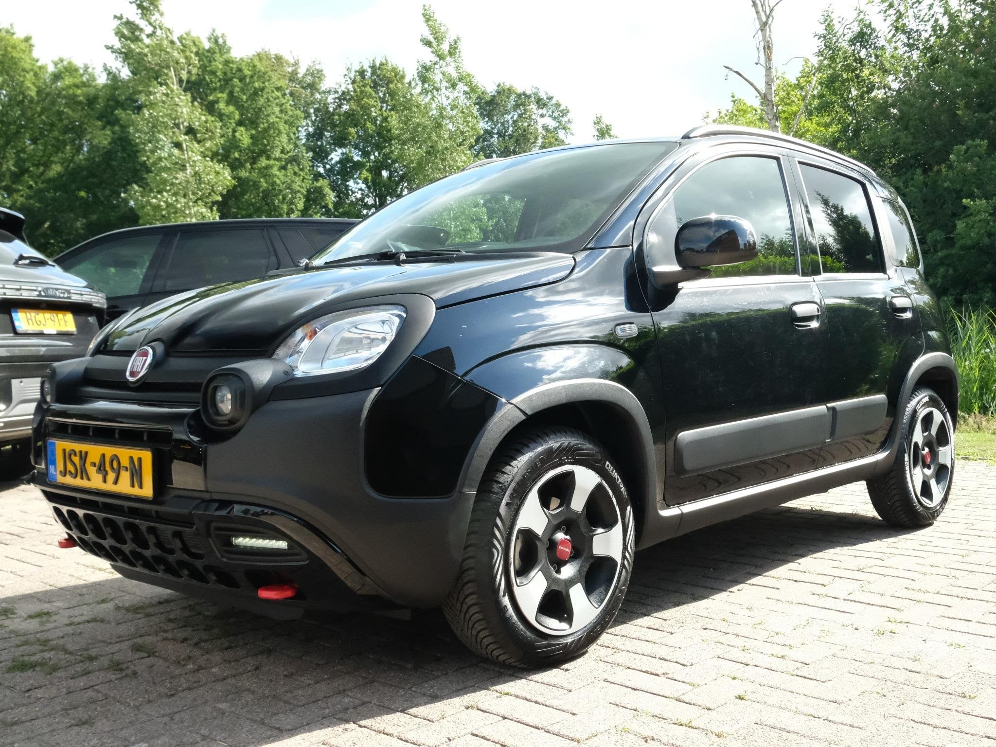 Fiat Panda 1.0 Hybrid RED Cross 69 PK | CarPlay | DAB | LED, Auto's, Stof, Gebruikt, Euro 6, Panda