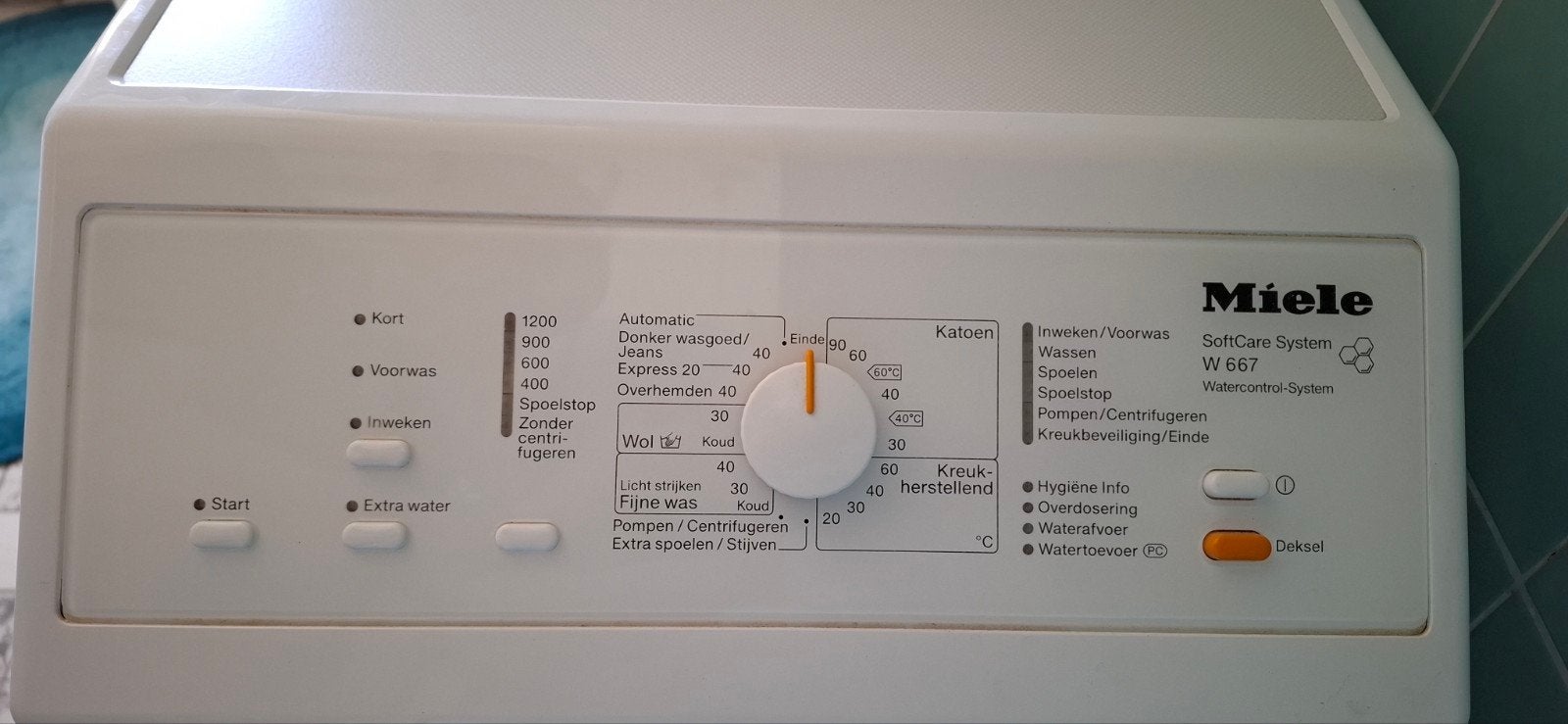 Foto 2 van Miele W667 Bovenlader Wasmachine - Compact en Krachtig