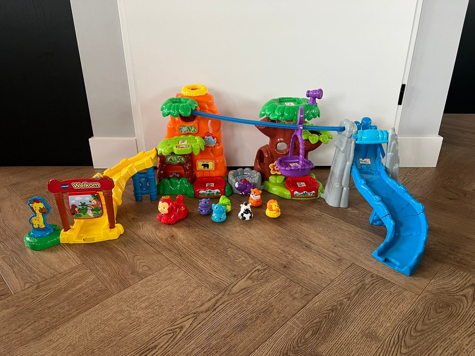 Zoef zoef dieren. Avonturen jungle. Nieuw €50, Ophalen, Zo goed als nieuw, 2 tot 4 jaar