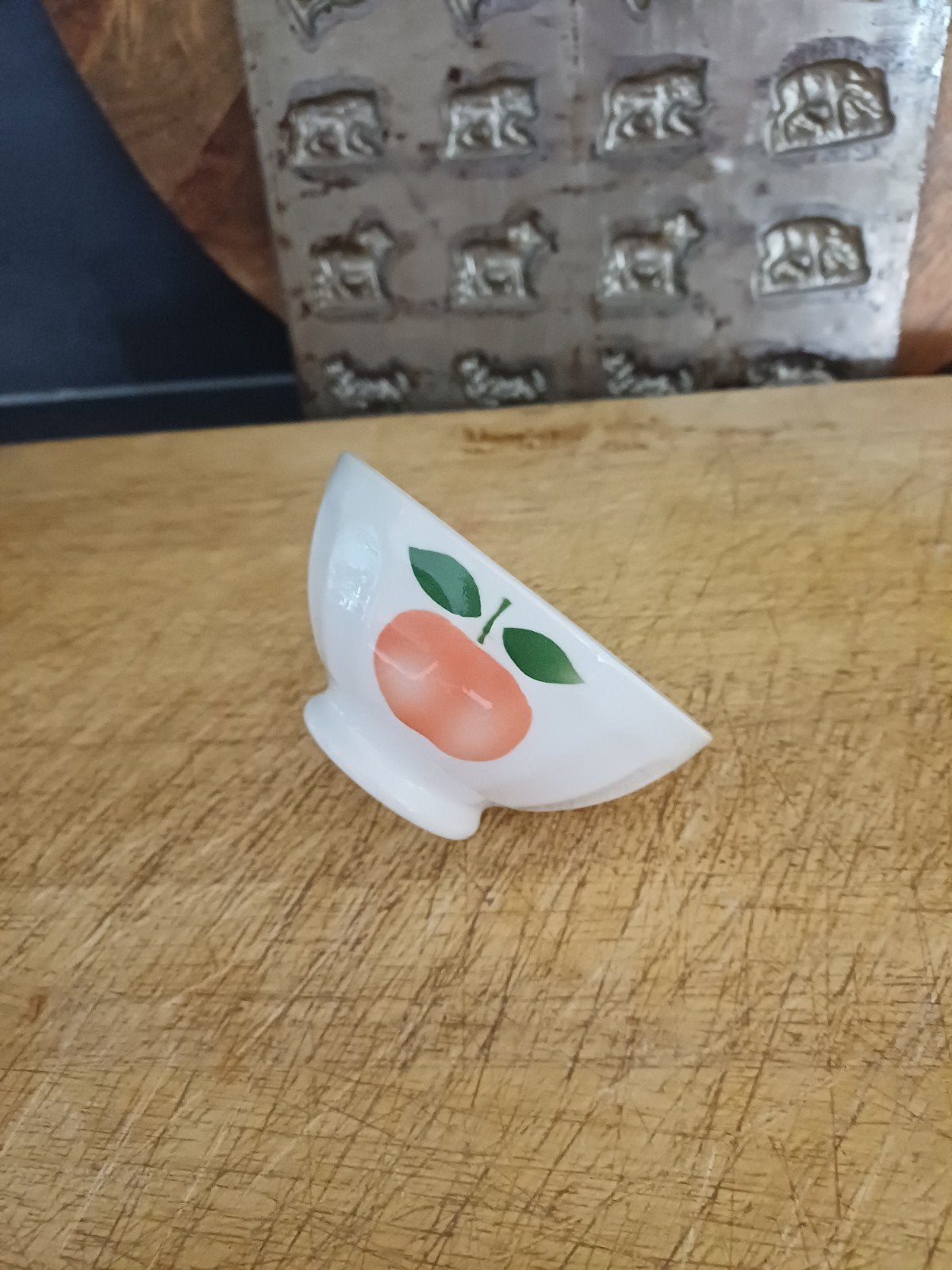 Mooie Franse Spoelkom met Appels van Moulin des Loups, Antiek en Kunst, Verzenden