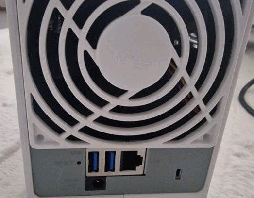 DS220j Synology nas  (goed lezen), Computers en Software, Ophalen of Verzenden, Zo goed als nieuw
