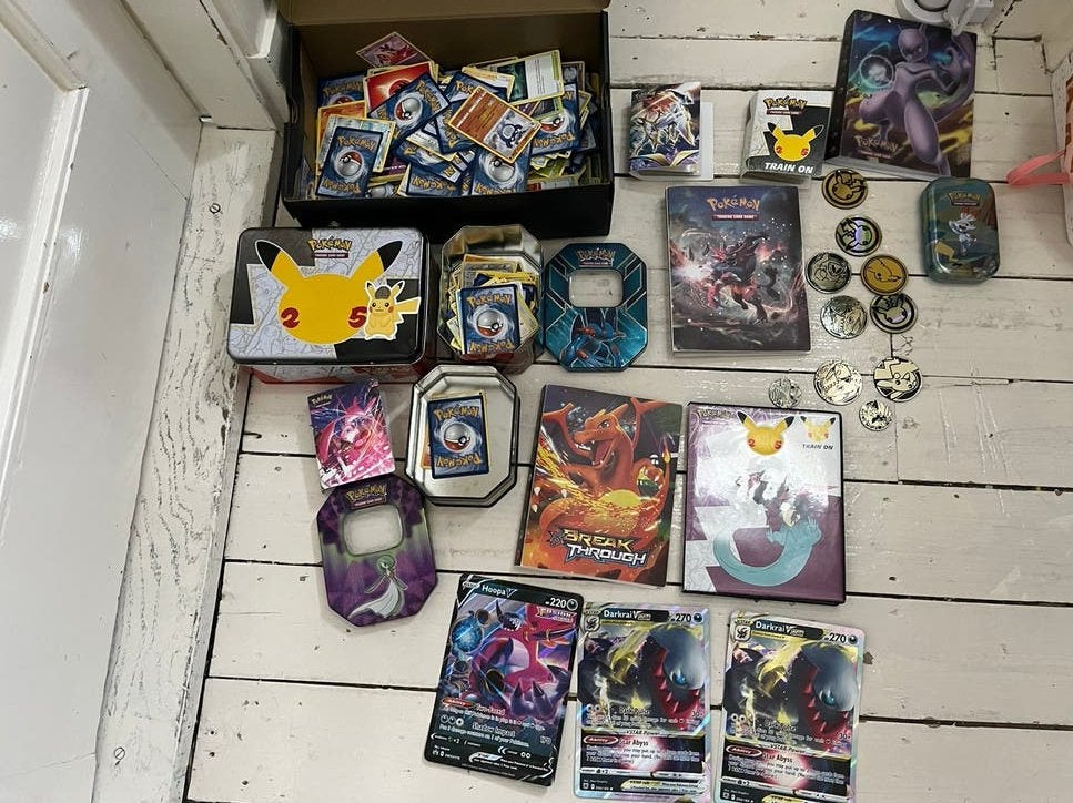 Grote Pokémon Kaartencollectie met Zeldzame Kaarten en Acces, Ophalen of Verzenden, Gebruikt, Meerdere kaarten, Foil