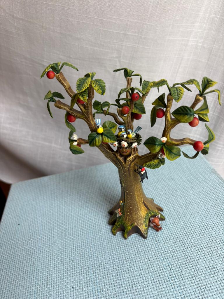 Kathe wohlfahrt jaarfiguur 2006 appelboom, Ophalen of Verzenden, Zo goed als nieuw