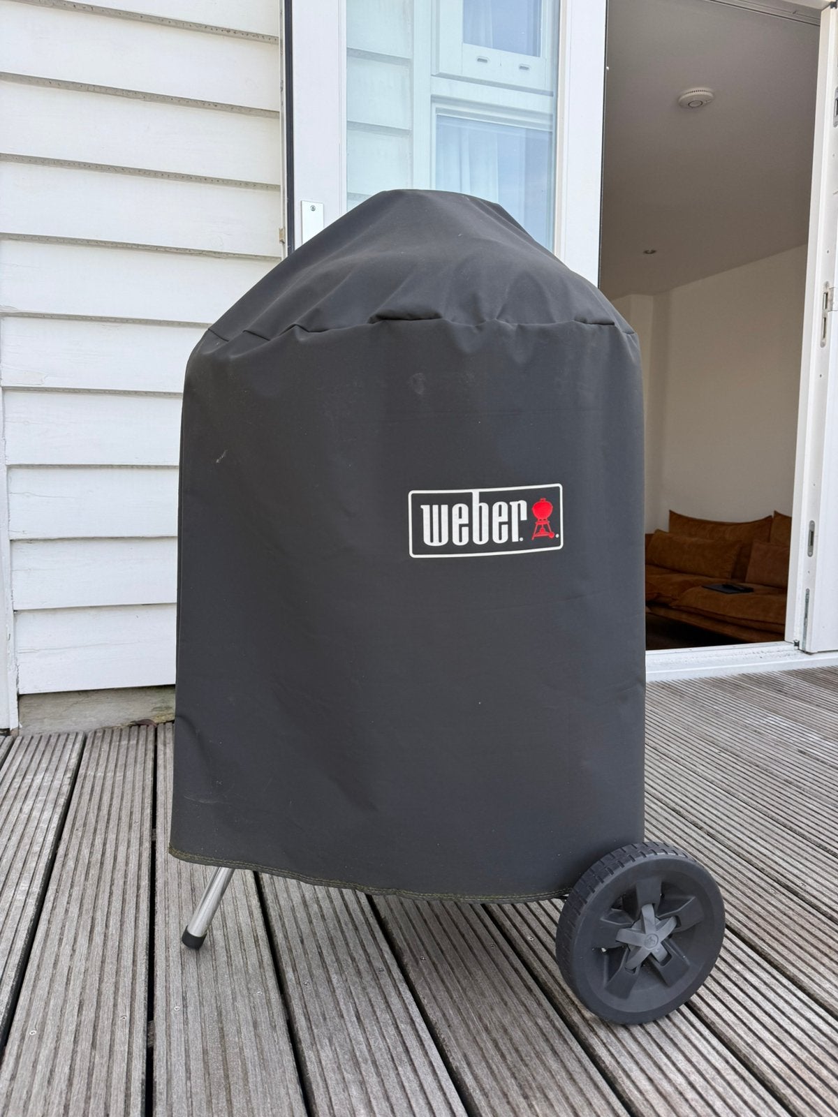 WEBER ORIGINAL KETTLE E-4710-HOUTSKOOLBARBECUE Ø 47 CM, Ophalen of Verzenden, Zo goed als nieuw