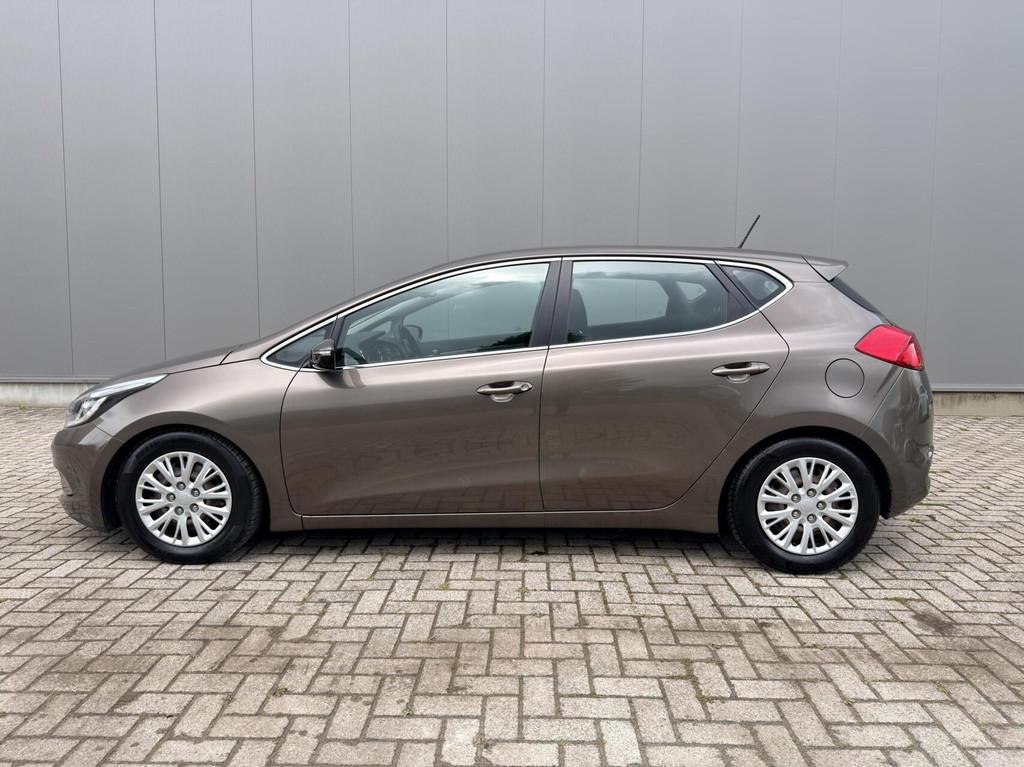 Kia cee'd 1.6 GDI Business Pack *Climate*|Cruise|NL Auto|Tre, Voorwielaandrijving, Euro 5, 135 pk, Gebruikt