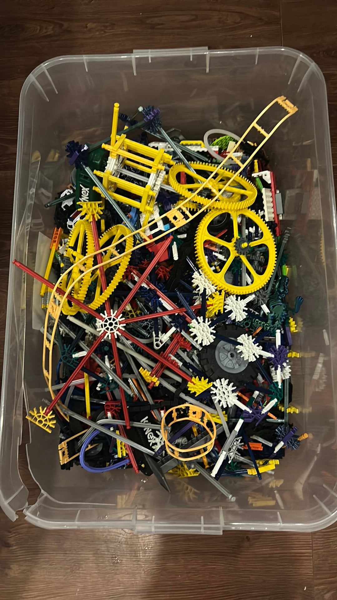Grote bak vol met KNEX circa 12 tot 15 kg., Ophalen of Verzenden, Zo goed als nieuw, K'nex