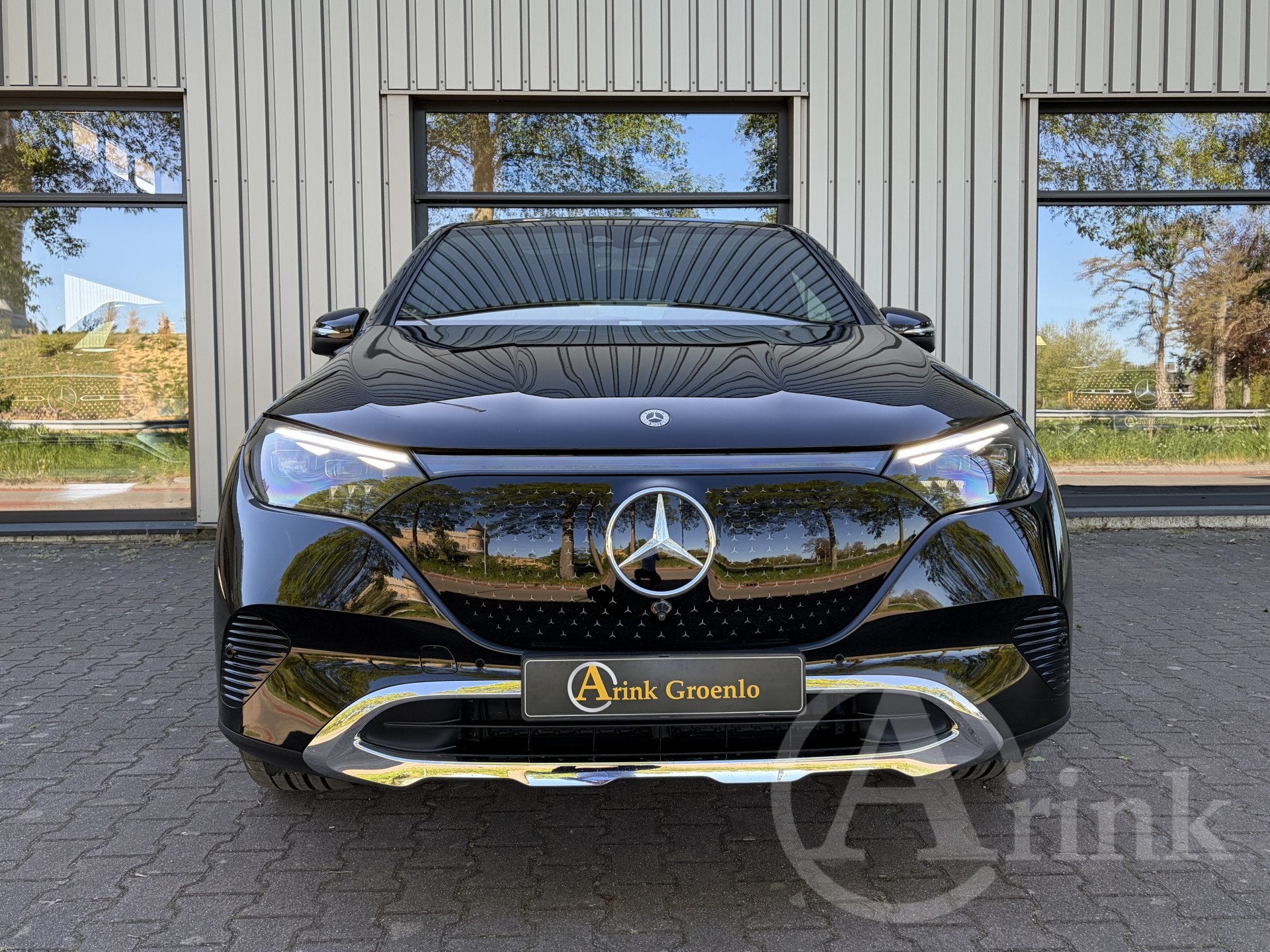 Mercedes-Benz EQE SUV 350 4Matic Luxury Line 91 kWh Airmatic, Automaat, 12 maanden, Zwart, Leder