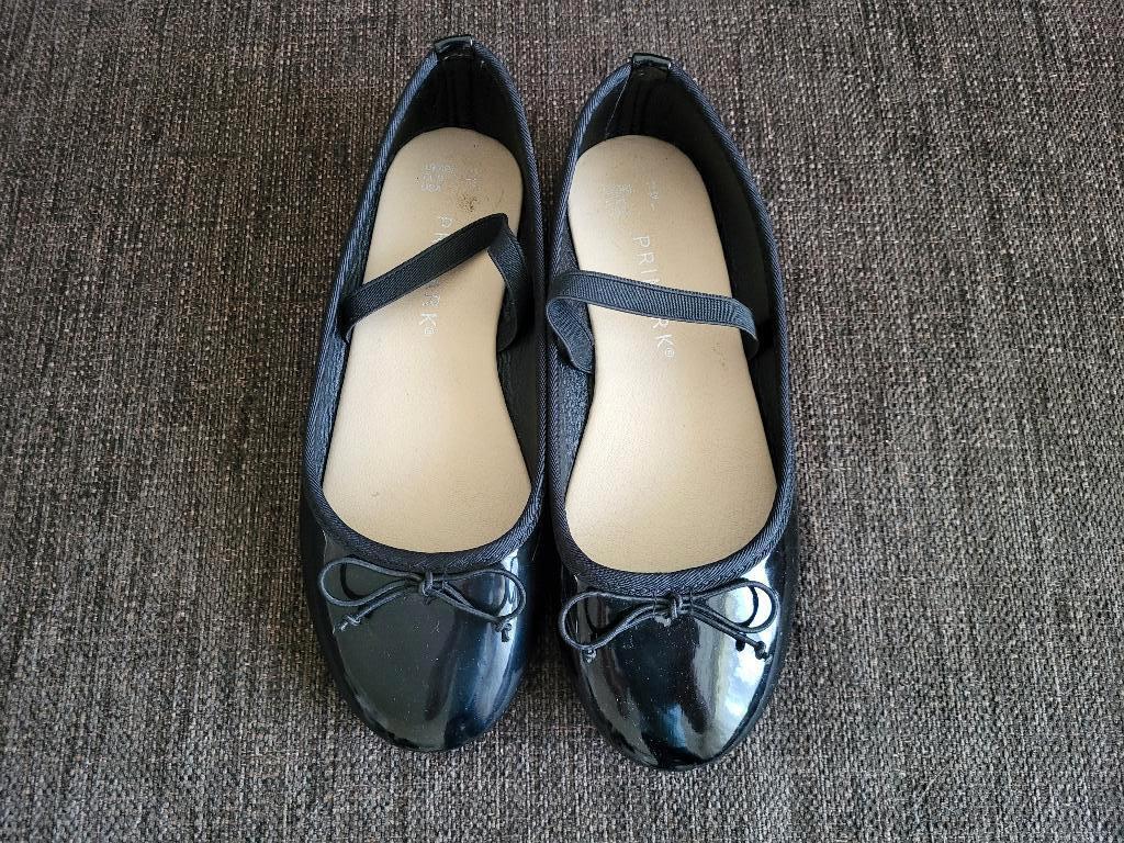 Mooi nieuwe nette meisjes schoenen maat 32, Kinderen en Baby's, Kinderkleding | Schoenen en Sokken, Meisje, Schoenen, Nieuw, Ophalen of Verzenden