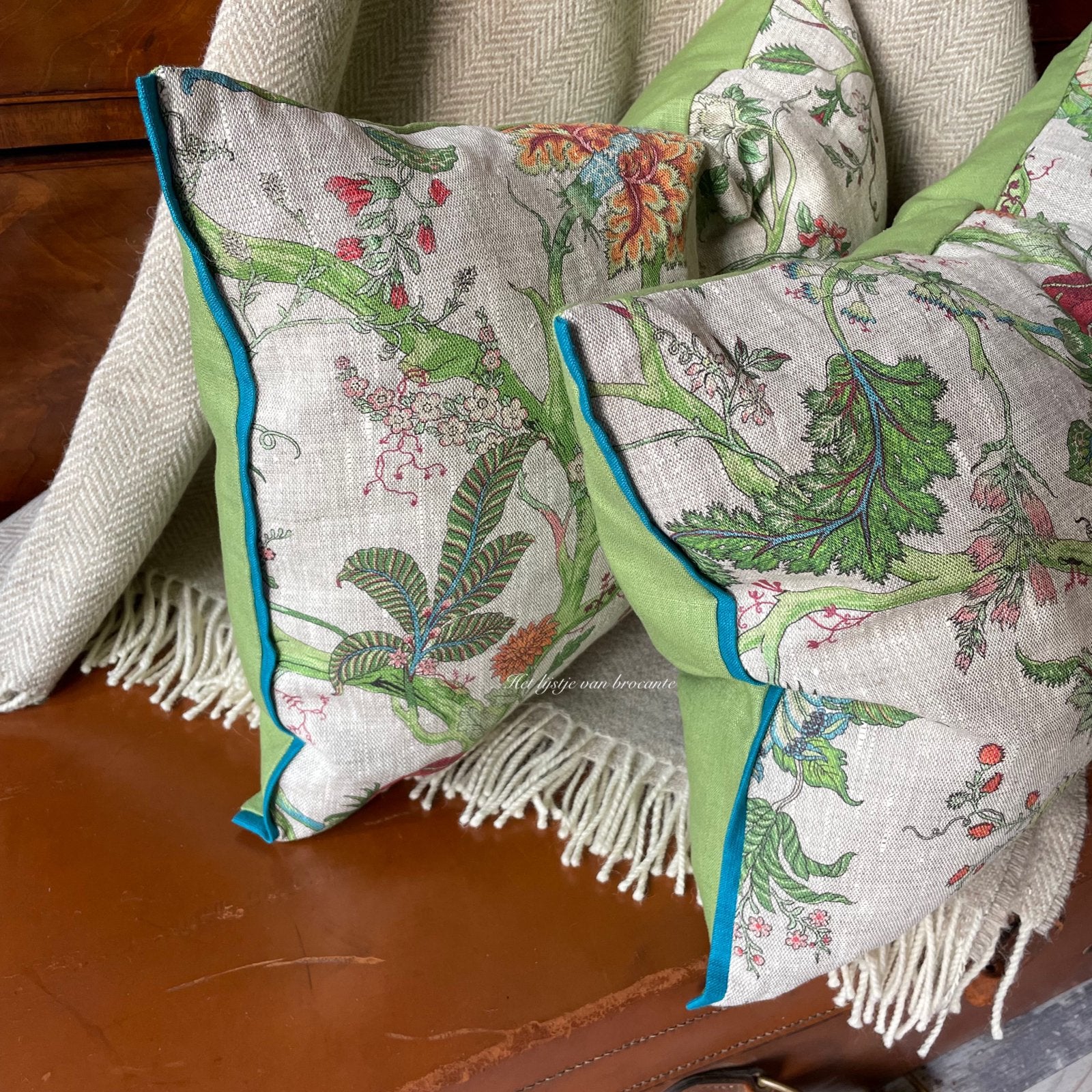 Handgemaakte linnen woonkussen set Exotic Jacobean, Huis en Inrichting, Westdijk 41 3241 GT Middelharnis, Overige kleuren, Info@lijstjevanbrocante.nl