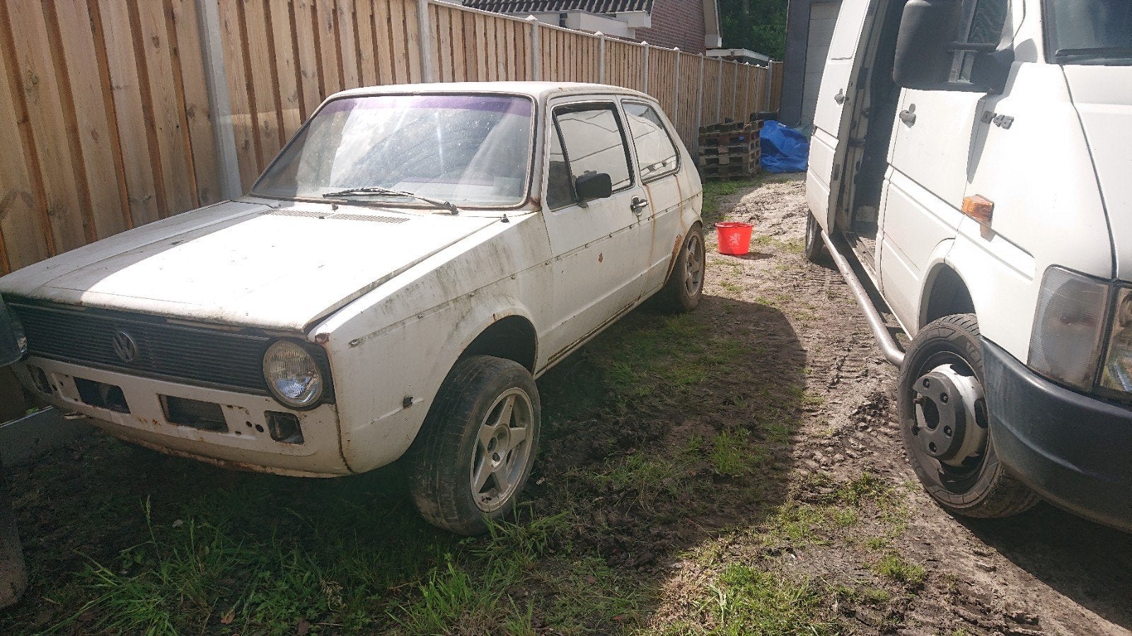 Tekoop golf 1 diesel carrosserie, Ophalen of Verzenden