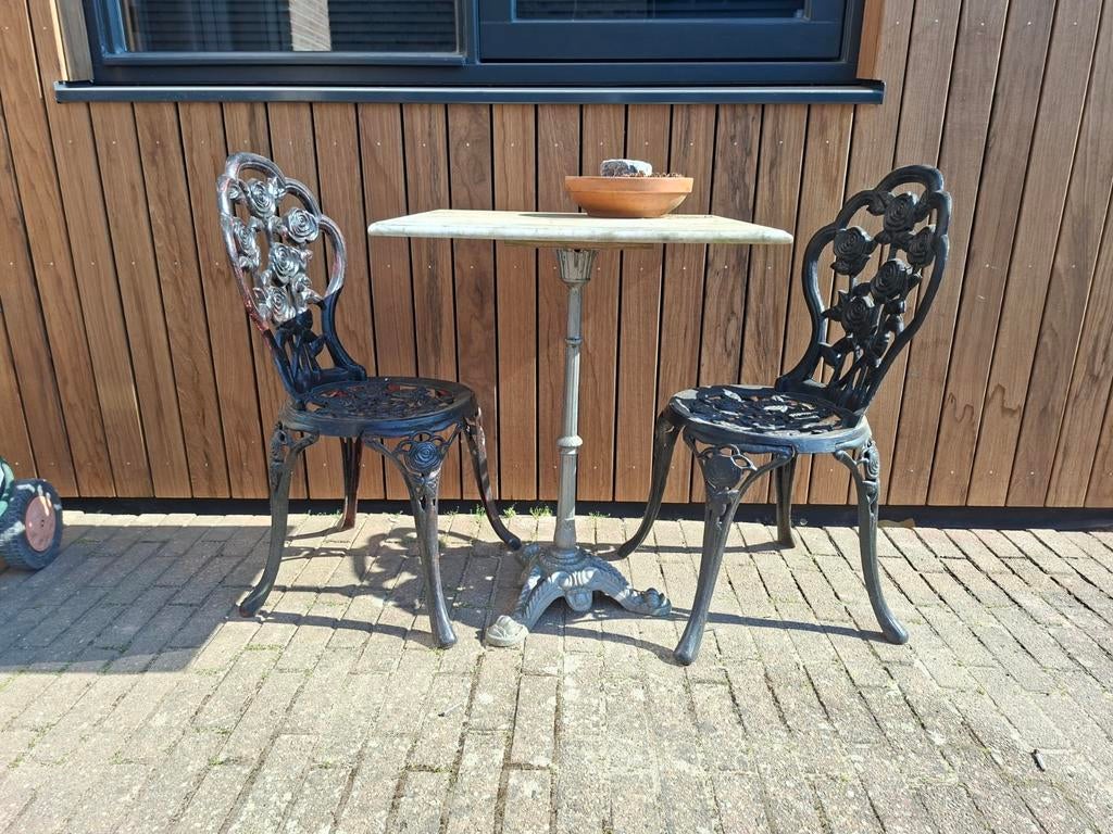 Giet ijzeren bistro setje, Ophalen