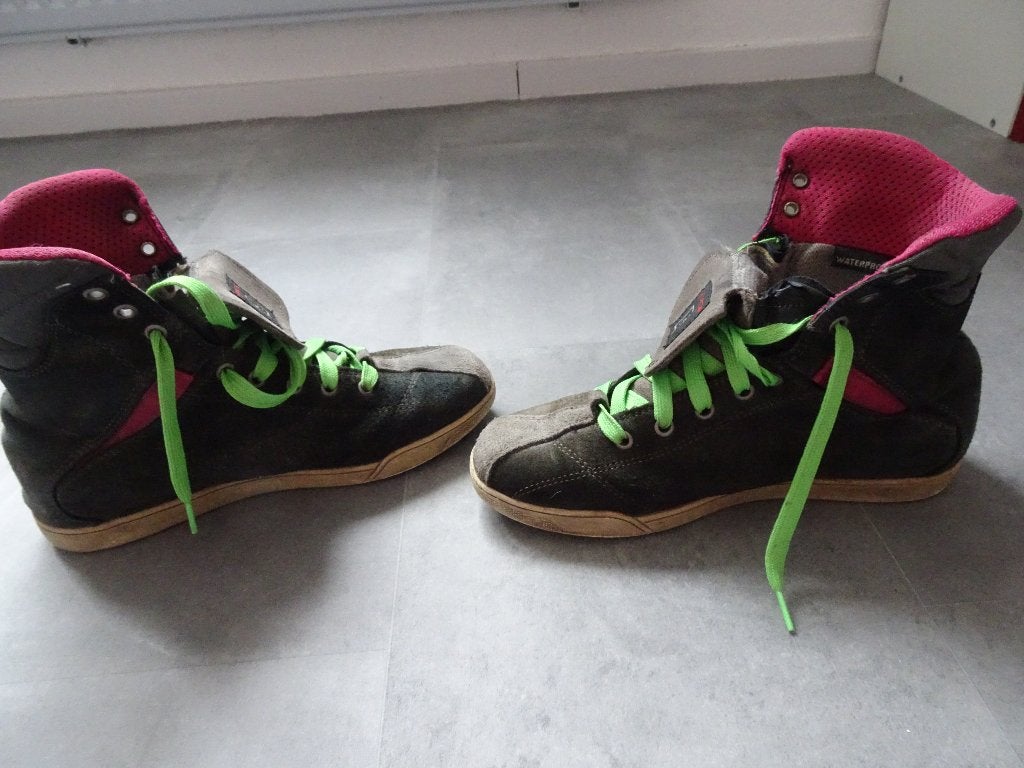 Motorschoenen dames - maat 39, Motoren, Kleding | Motorkleding, Ophalen of Verzenden, Tweedehands, Dames, Laarzen