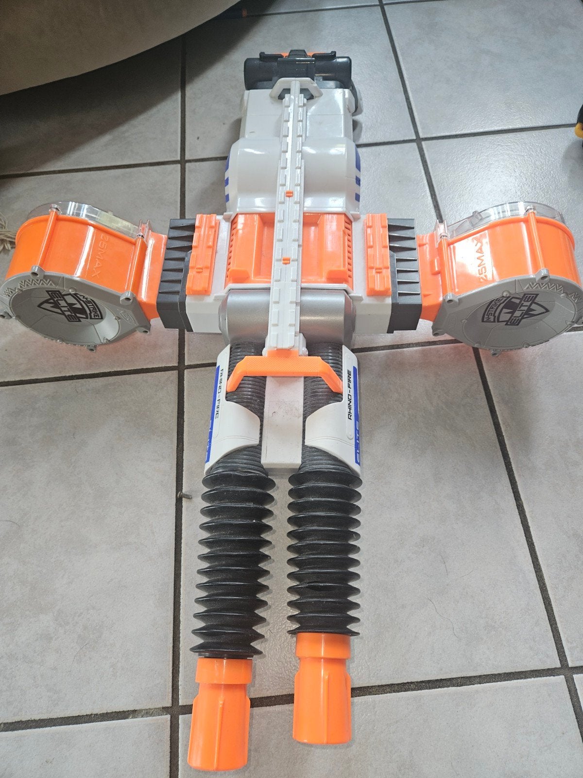Nerf Rhino-Fire Elite Blaster met dubbele trommel, Ophalen of Verzenden, Gebruikt