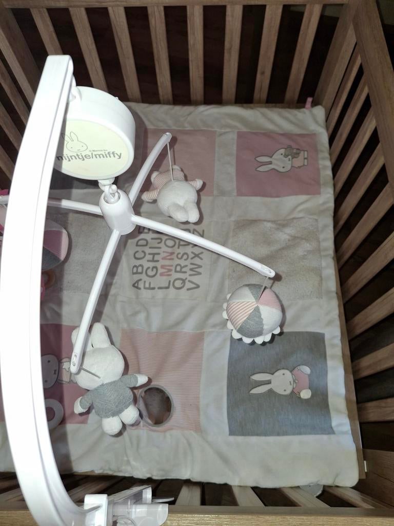 Nijntje boxkleed met bijpassende muziekmobiel, Ophalen of Verzenden, Nieuw, Speelkleed, Met geluid