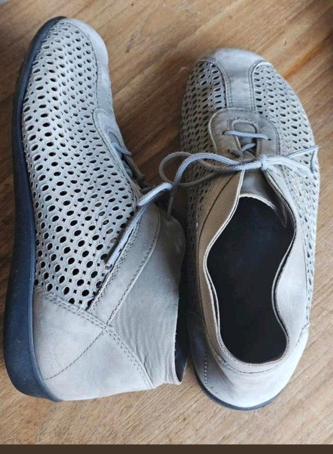 Mooie Helvesko luchtige zomerschoenen 39, goed als nieuw., Helvesko, Ophalen of Verzenden, Zo goed als nieuw