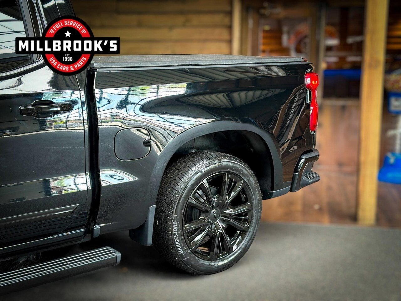 Chevrolet Silverado High Country Black Edition 6.2 V8 420PK,, Auto's, Automaat, 8 cilinders, 4 stoelen, Zwart