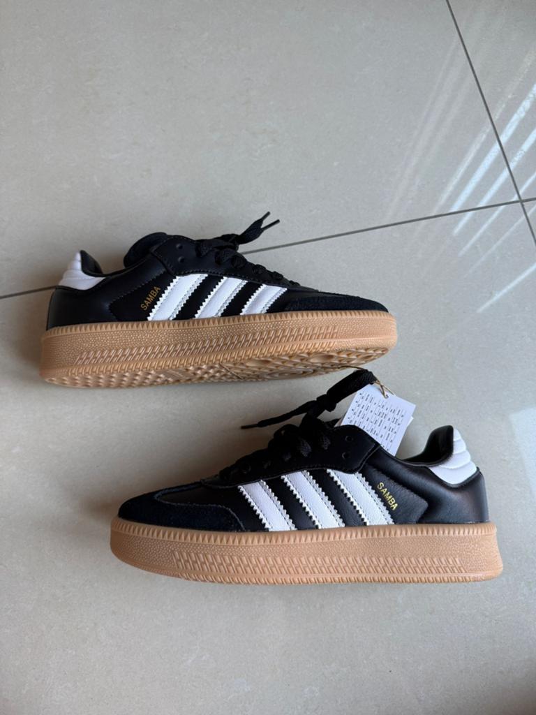 Adidas Samba XLG J Originals - Maat 38, Kleding | Dames, Schoenen, Ophalen, Nieuw, Wit, Sneakers of Gympen