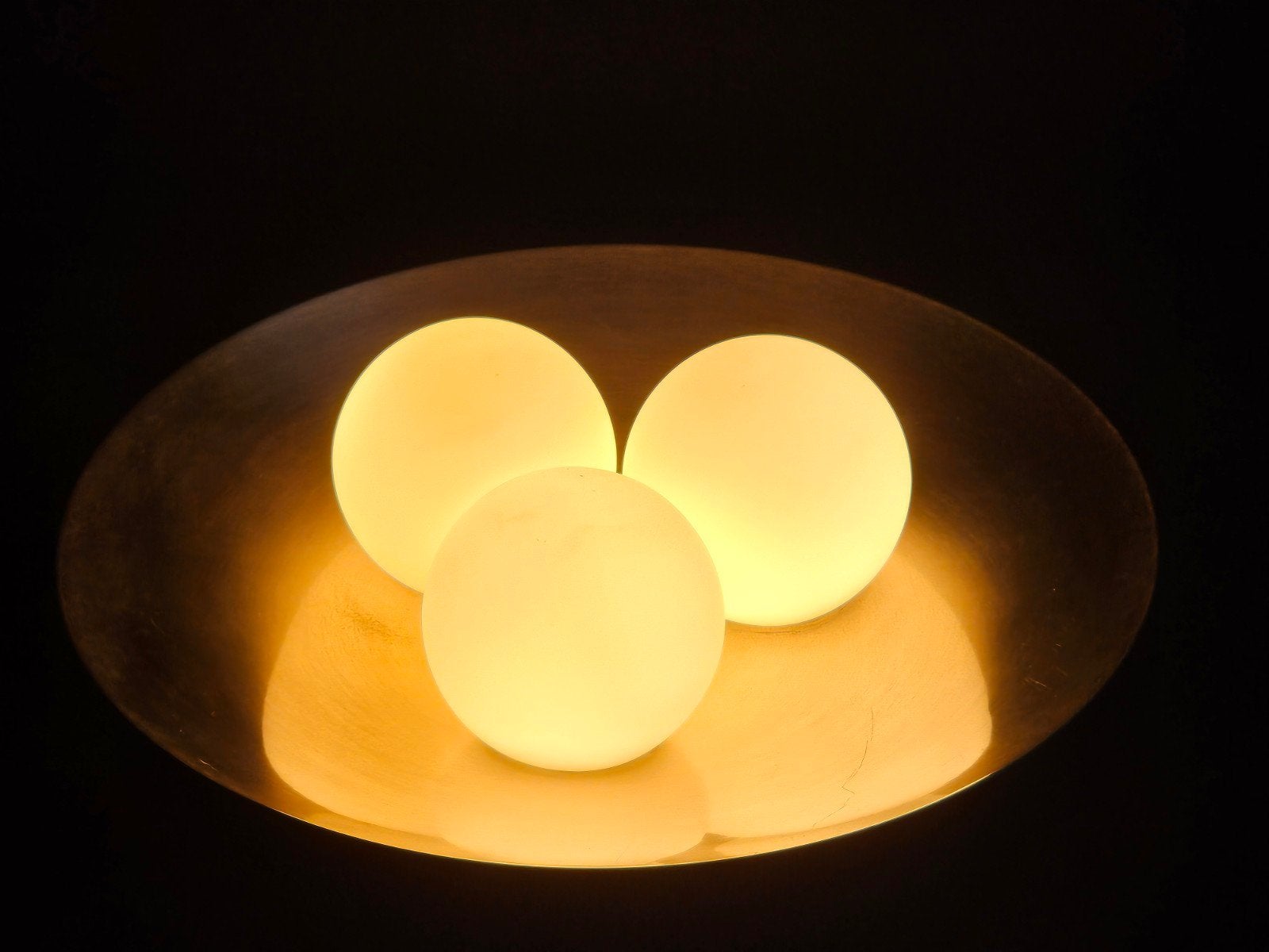 Massive design tafellamp."tri-balls light" Belgie, 2008, Ophalen of Verzenden