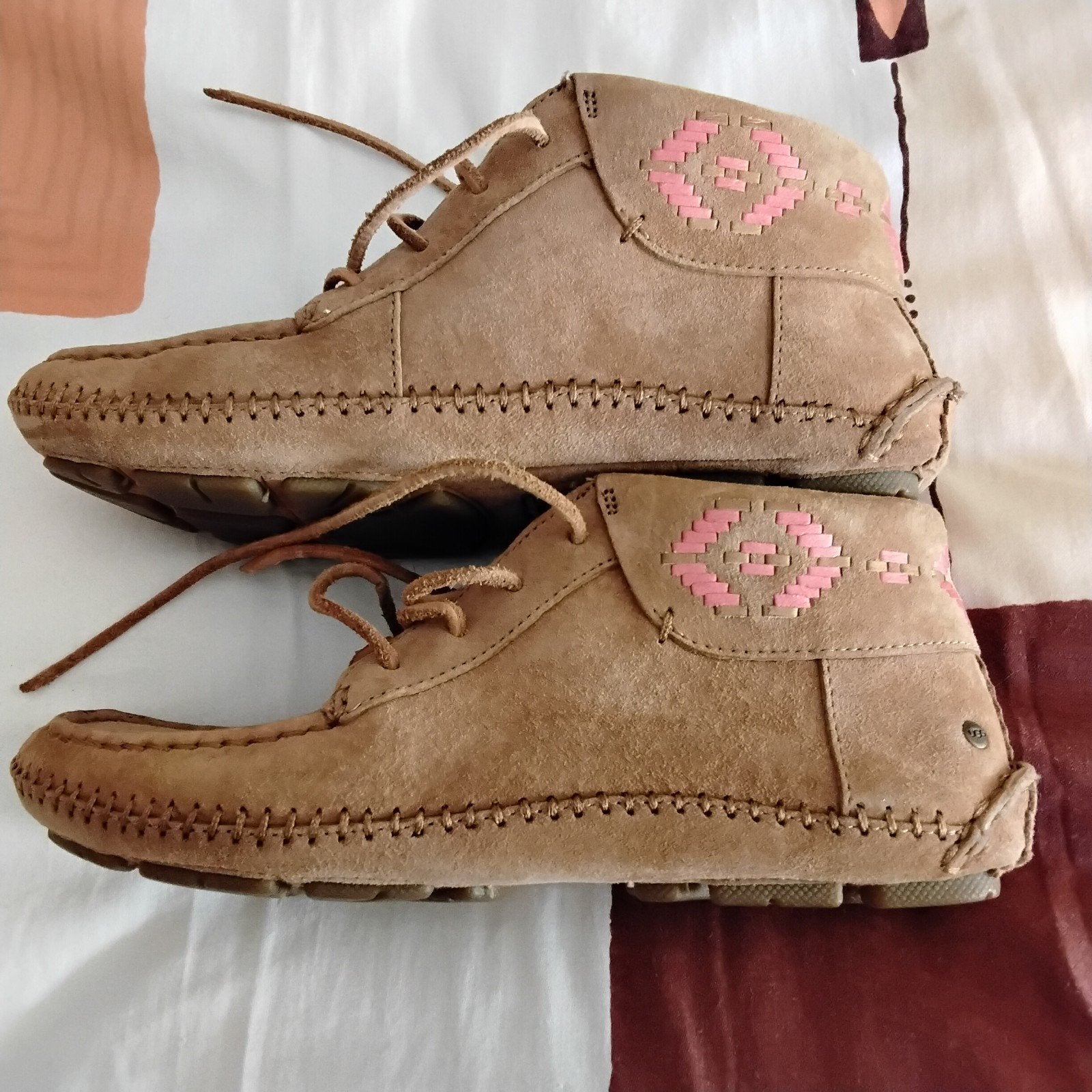 Ugg mocassins boots 37 - camel suède, Bruin, Nieuw, Ophalen of Verzenden, Espadrilles of Moccasins