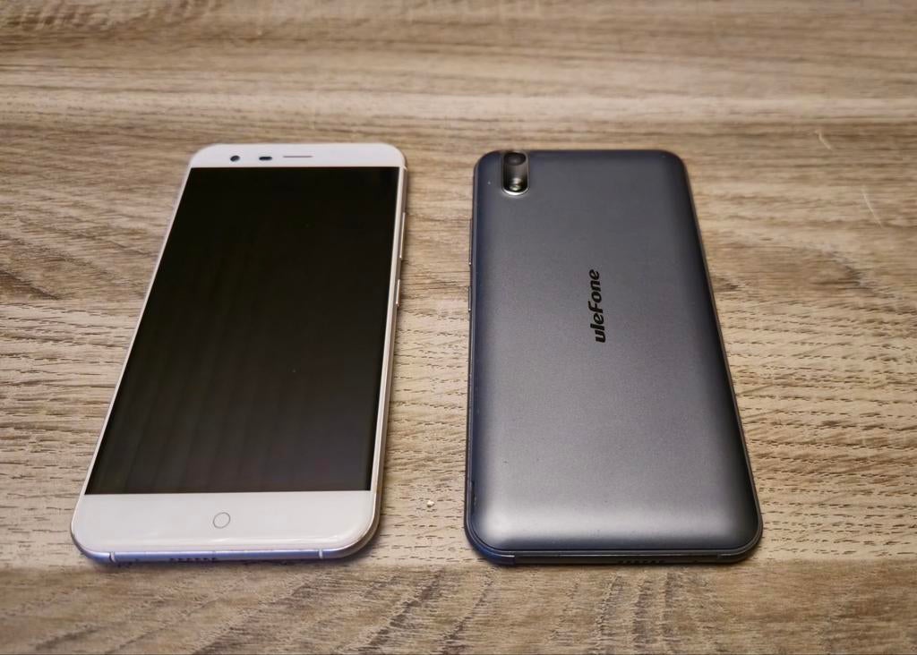 2 stuks Ulefone Paris 4G Octa Core Smartphone 2GB RAM 16 GB., Ophalen of Verzenden, Klassiek of Candybar, Zonder simlock, Niet werkend